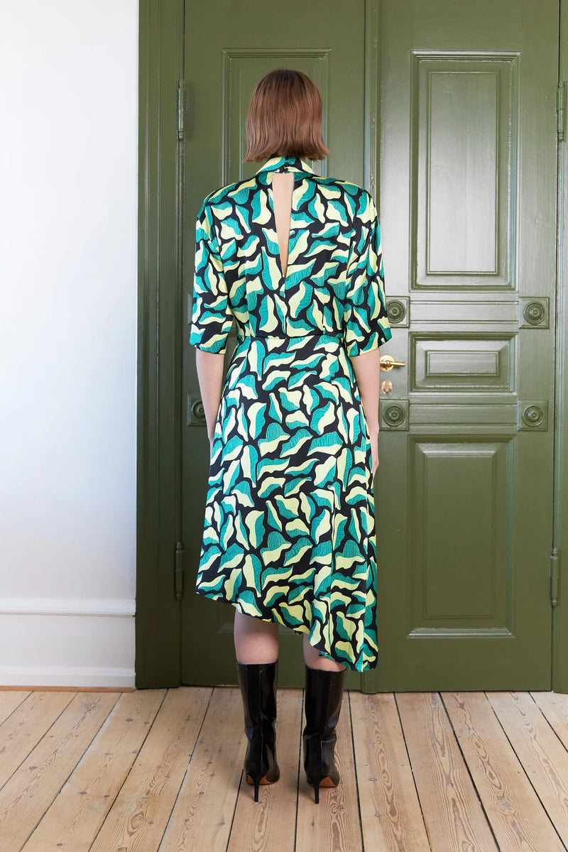 Stella Nova Hammered Midi Silk Dress With Print - Flower Mix Lulu&M Stella Nova Hammered Midi Silk Dress With Print - Flower Mix Lulu&M