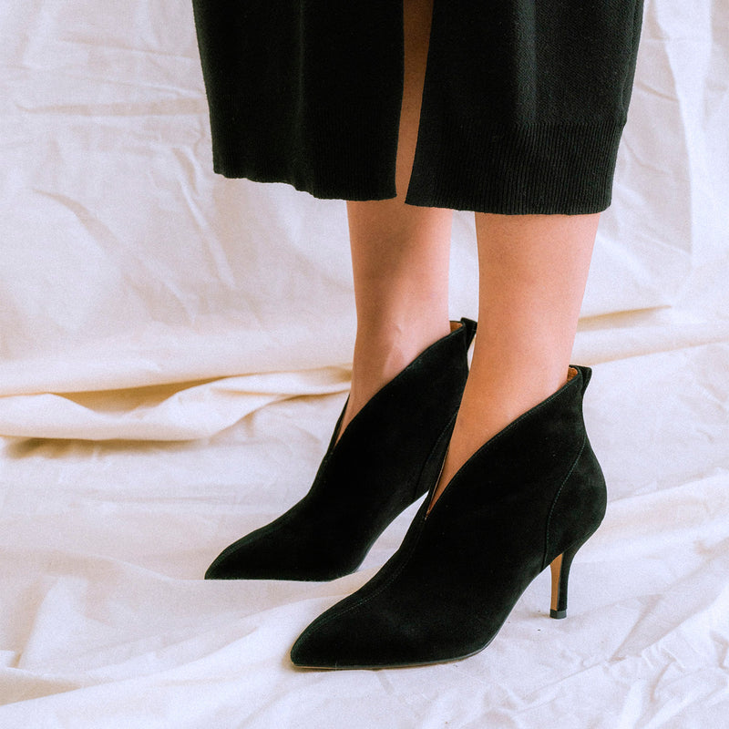 V cut shoe boots on sale