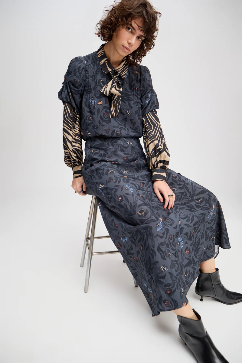 Munthe Lustanna Top - Charcoal