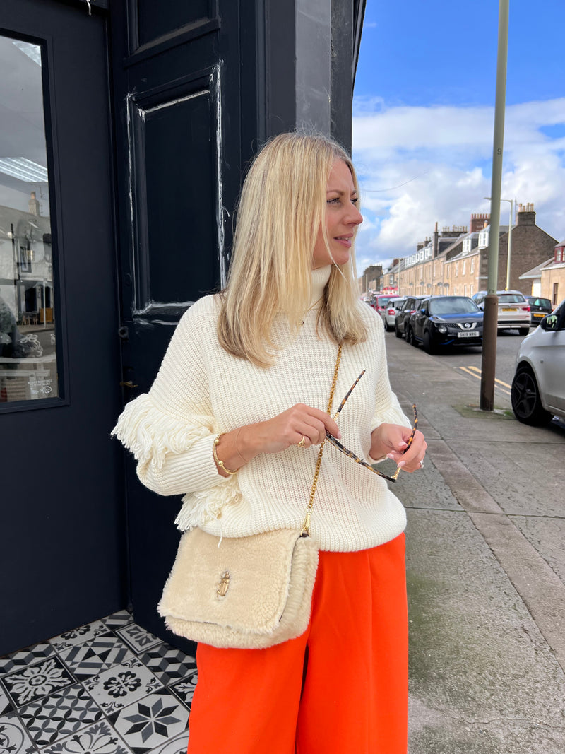Sous Les Paves Mai Tai Cream Sheepskin Bag - Scarab