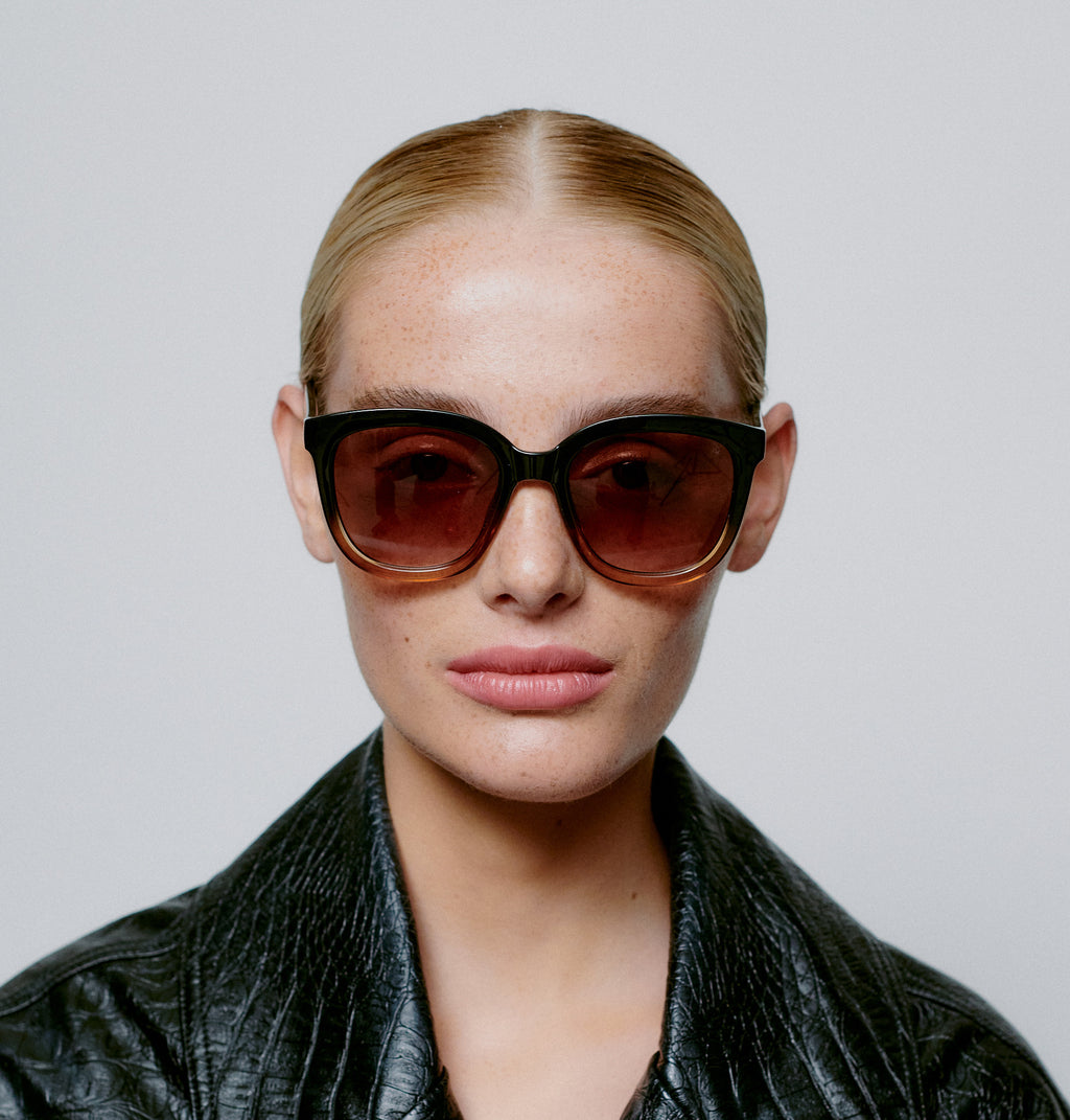 A.Kjaerbede Billy Sunglasses - Black/Brown Transparent