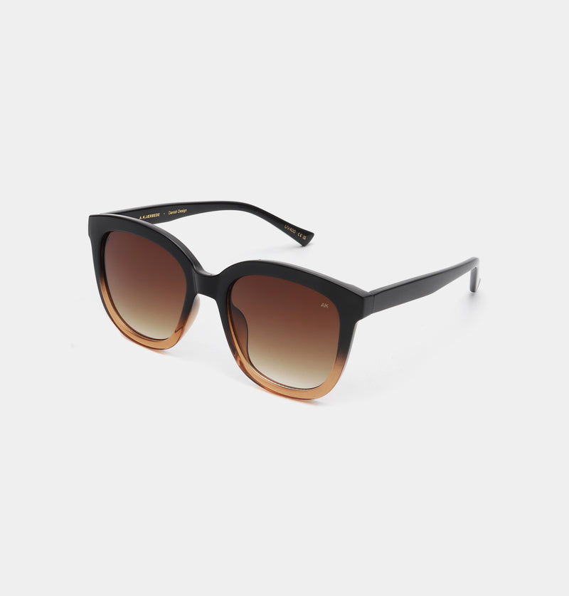 A.Kjaerbede Billy Sunglasses - Black/Brown Transparent