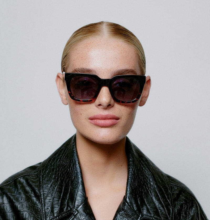 A.Kjaerbede Nancy Sunglasses - Black Demi Tortoise