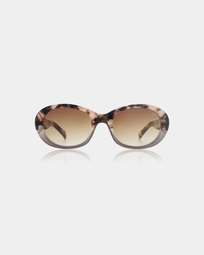 A.Kjaerbede Anma Sunglasses - Coquina/Grey Transparent