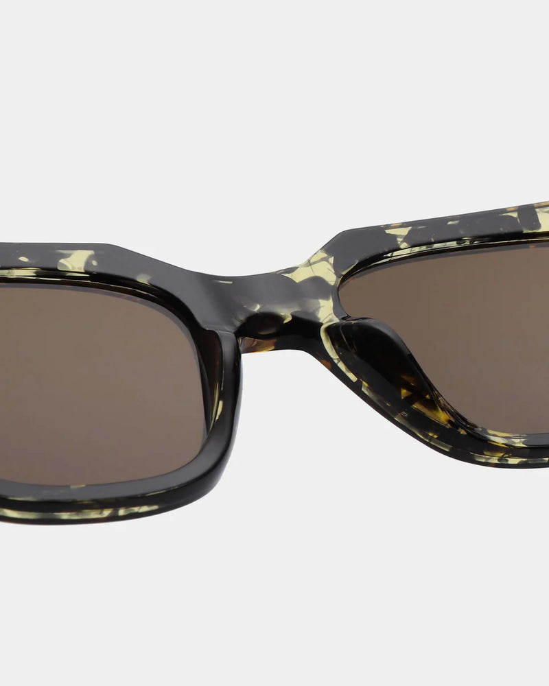 A.Kjaerbede Kaws Sunglasses - Black/YellowTortoise