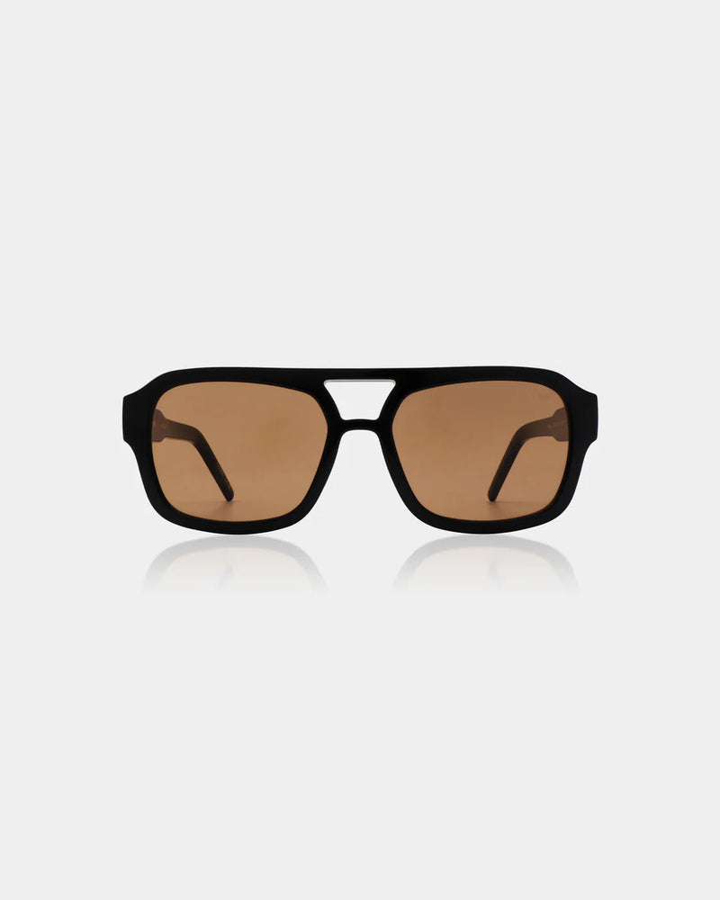 A.Kjaerbede Kaya Sunglasses - Black