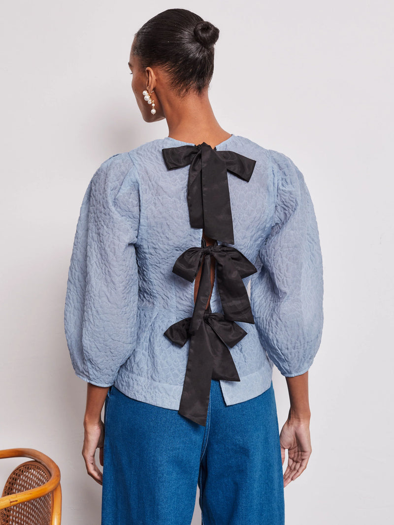 Vivere Ada Full Sleeve Bow Back Top - Light Blue