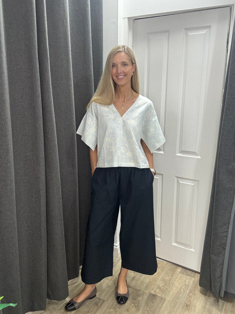 Emin + Paul Cropped Elastic Waist Culottes - Navy