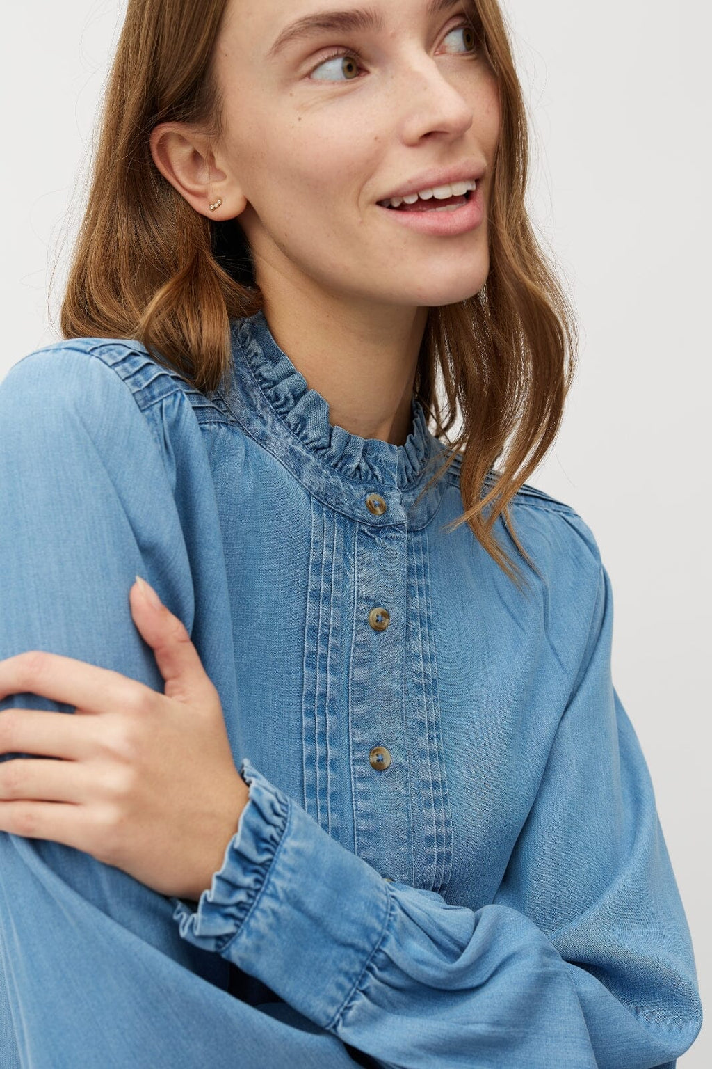 MBYM Gabrielle Blouse - Soft Blue
