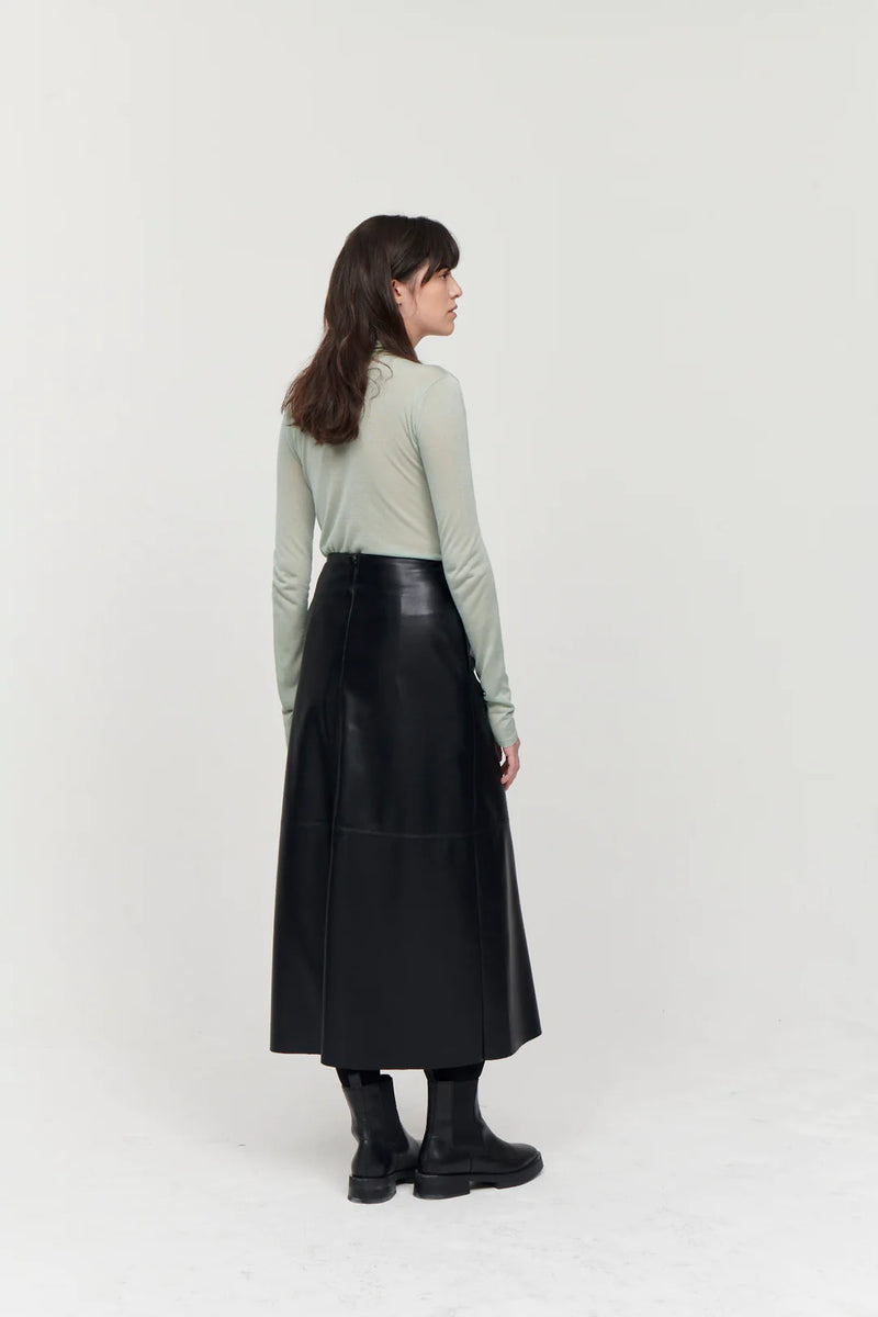 Jakke Molly Midi Faux Leather Skirt -Black