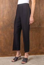 Vivere Sadie Cropped Kick flare Trouser - Black