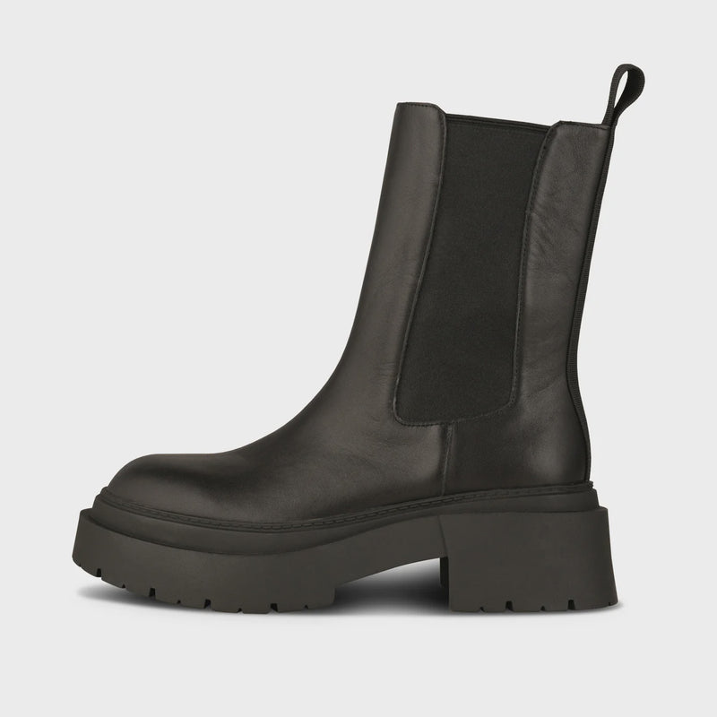 Shoe The Bear Naomi Chelsea Boot - Black