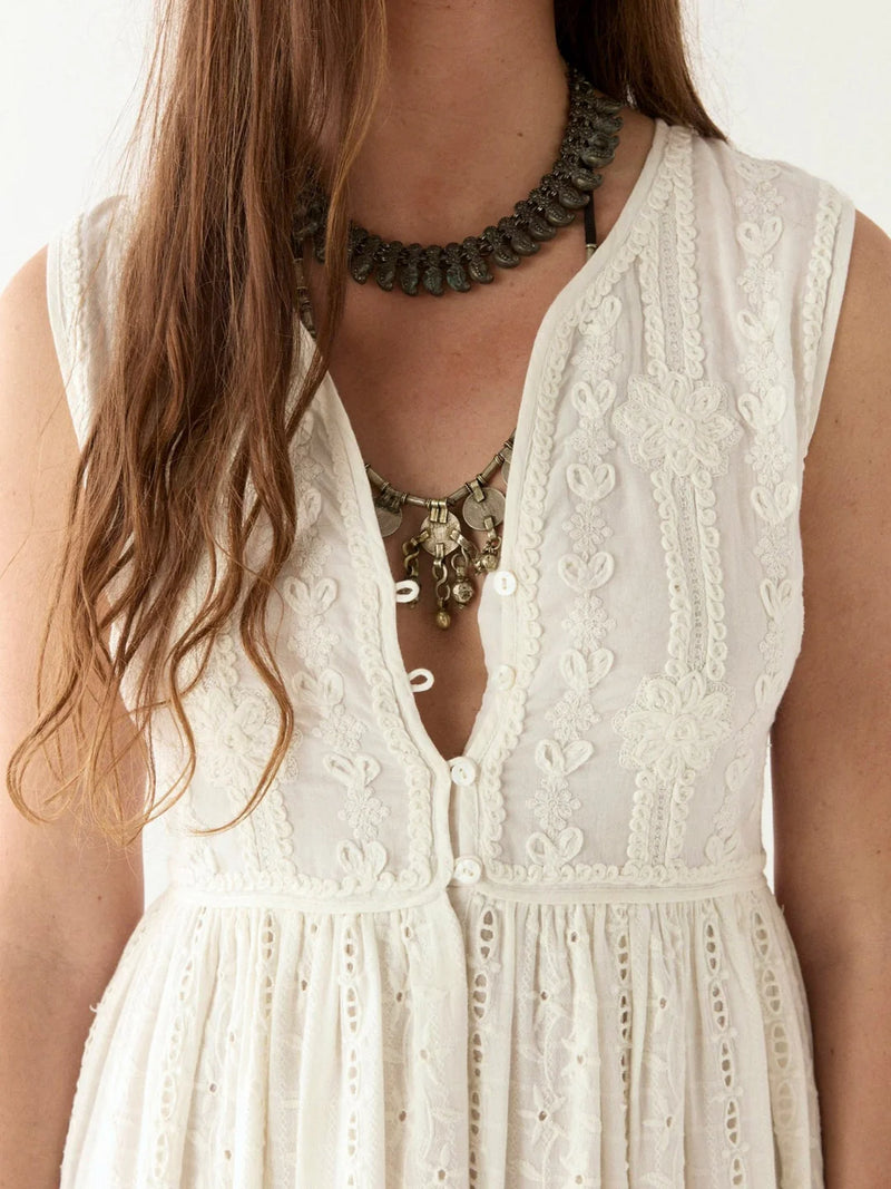 Maison Hotel Amandine Dress - Lord Byron Pearl