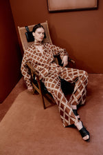 Vivre Lula Trellis Print Shirt - Caramel/Ecru
