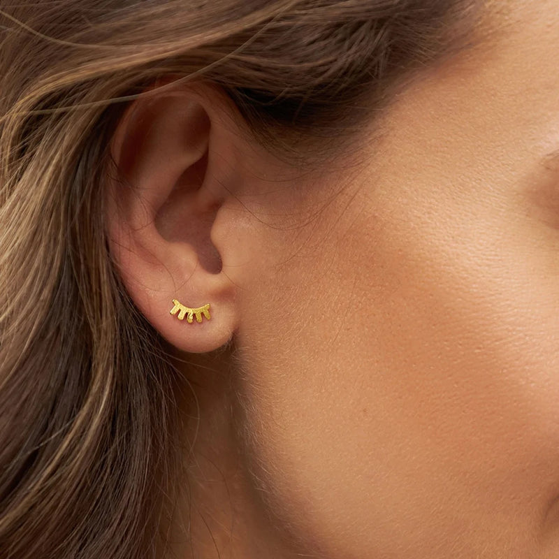Lulu Copenhagen Blink Earring - Brushed Gold