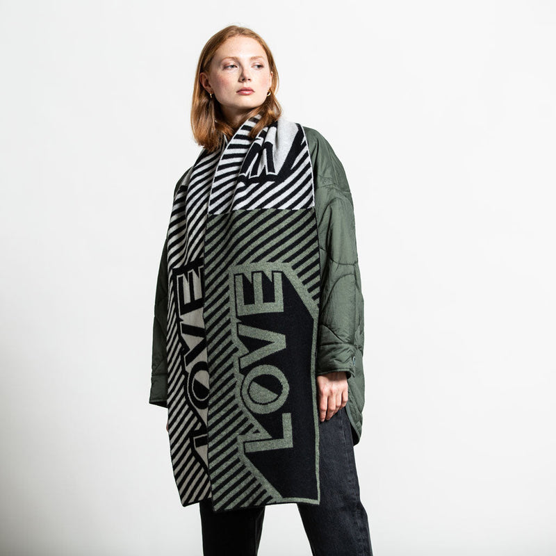 Green Thomas Love Blanket Scarf - Mono Mix