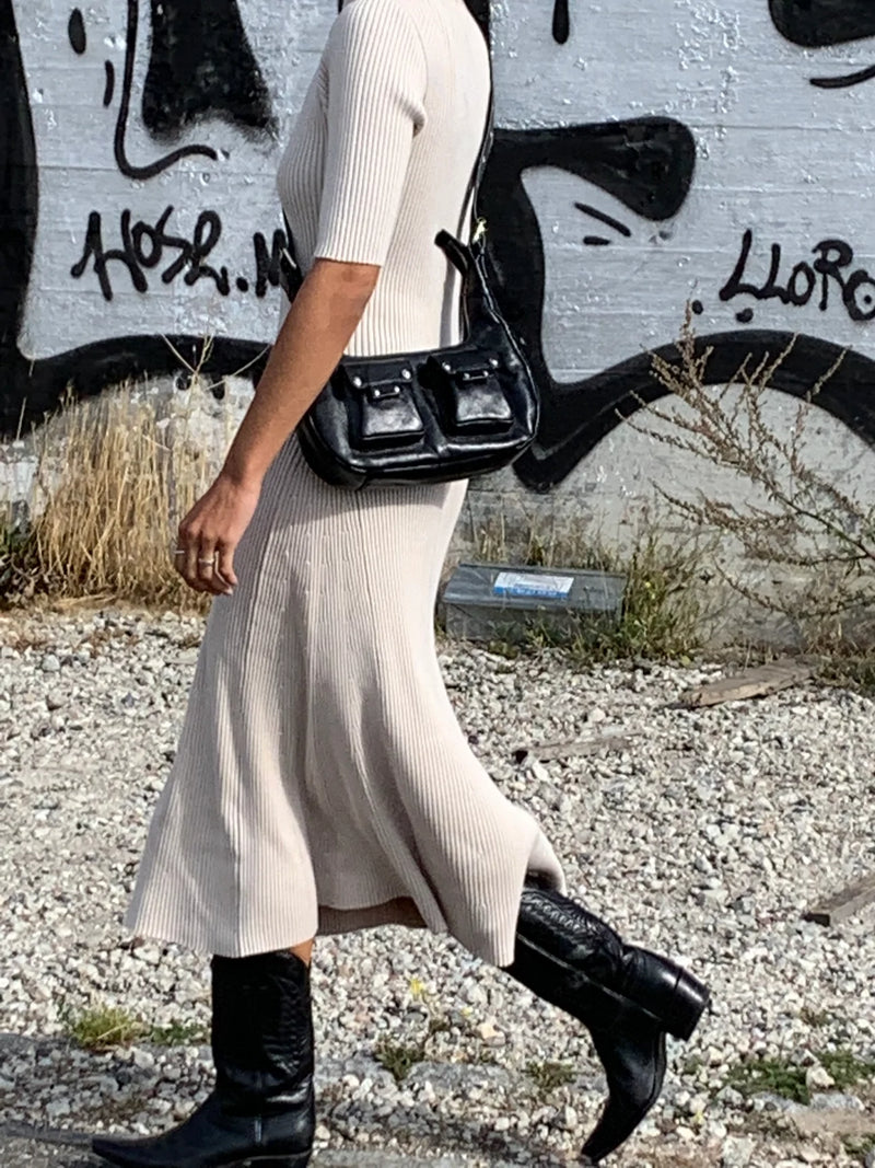 Nunoo Sally Small City Leather Bag Black Lulu M